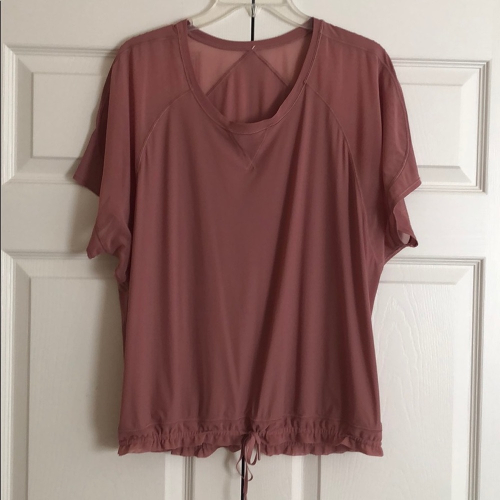 Beautiful Lululemon blouse